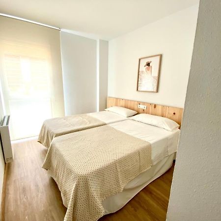 Apartamento Con 3 Habitaciones, Terraza Y Jardin Comunitario Con Piscina En Сан-Антонио-де-Калонже Экстерьер фото